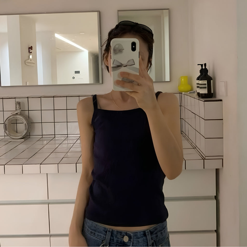 方領細肩帶背心(預購)